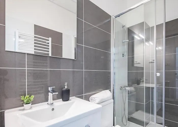 Newly Designed Apartament *